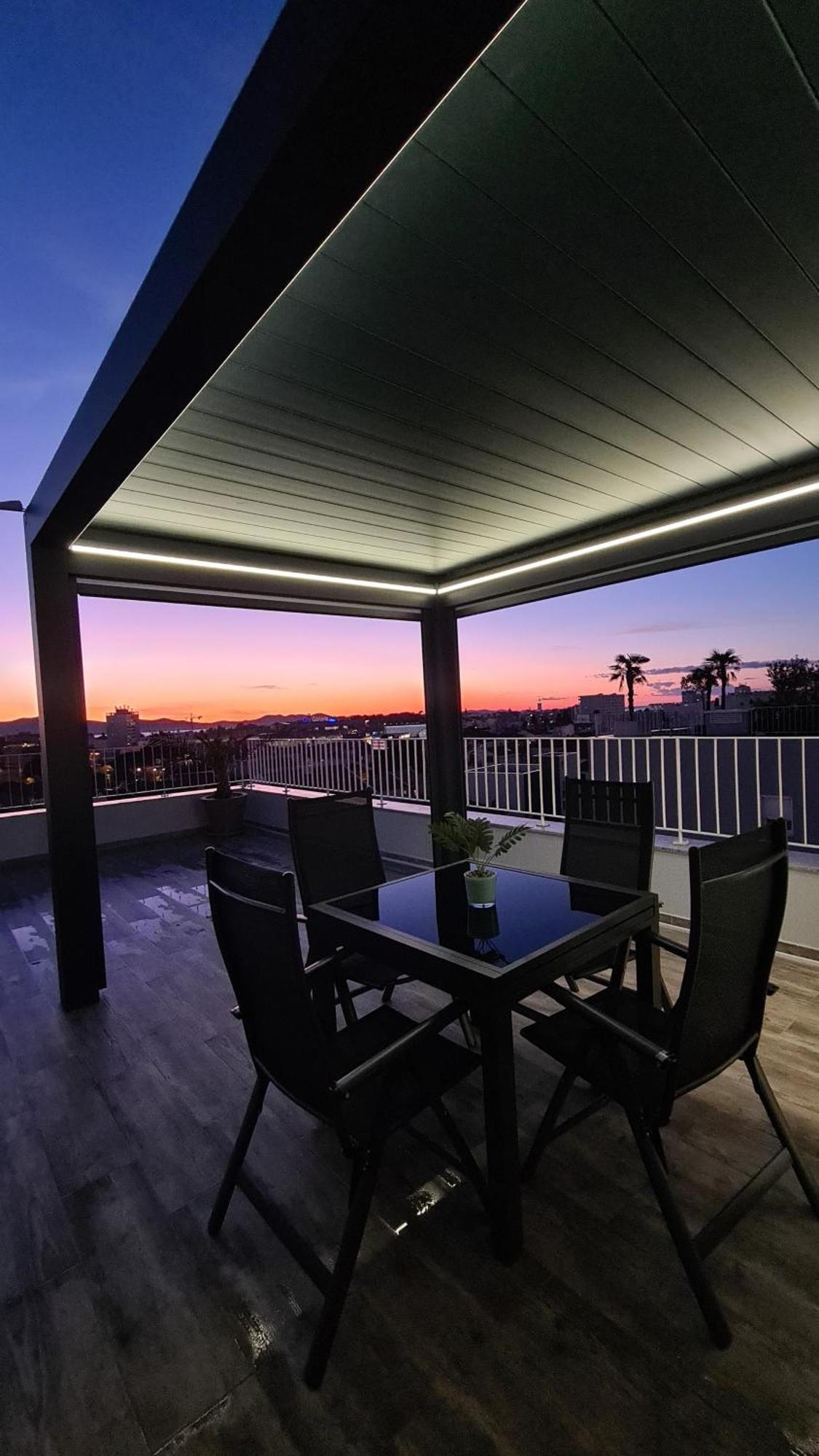 Ferienwohnung Zadar Sunset Penthouse With Spectacular View And Jacuzzi Exterior foto